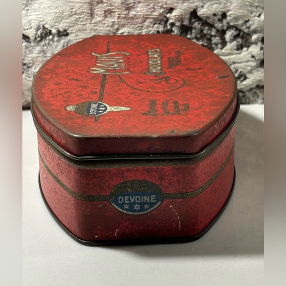 Antique 1920’s Devoine Mavis Chocolats Tin - Picture 2 of 7
